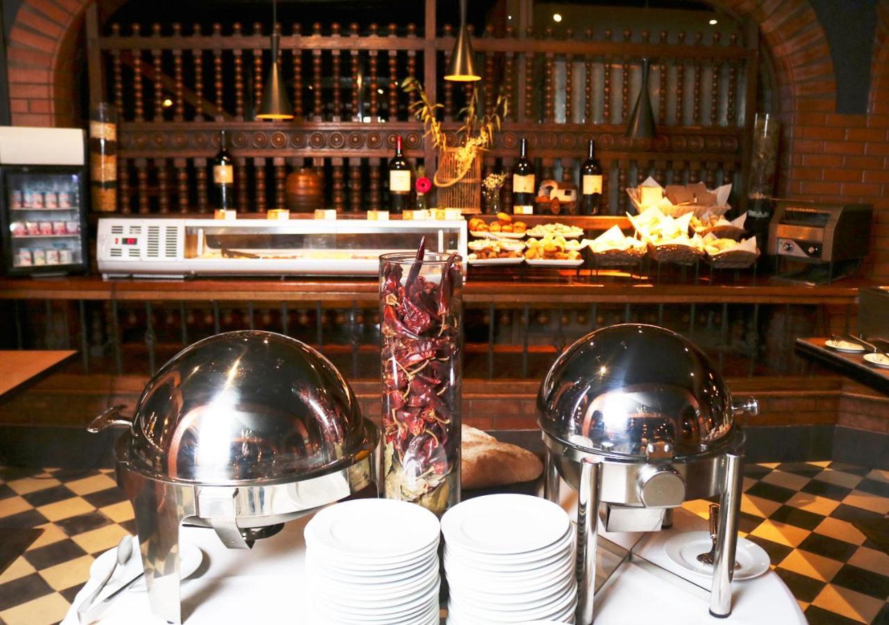 Hotel Y Centro De Eventos Manquehue Las Condes Σαντιάγκο Εξωτερικό φωτογραφία